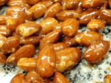 caramelized almond, don´t thelylook al perfect ? :)
